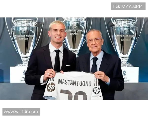 足球明星合影精彩瞬间汇总盘点全球顶级球员的亲密合照