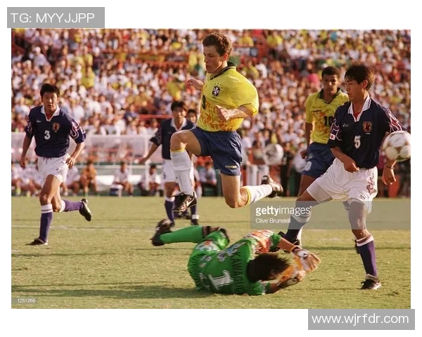 足球明星球鞋logo背后的故事与设计理念探秘