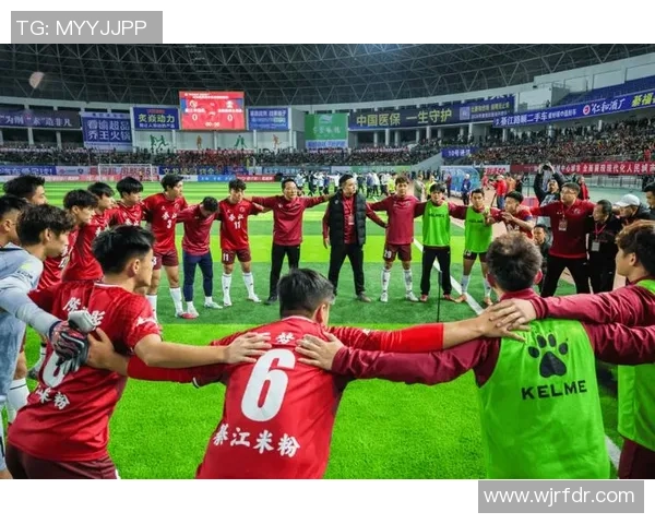 重庆足球明星赛盛况直播全程回顾精彩瞬间不容错过